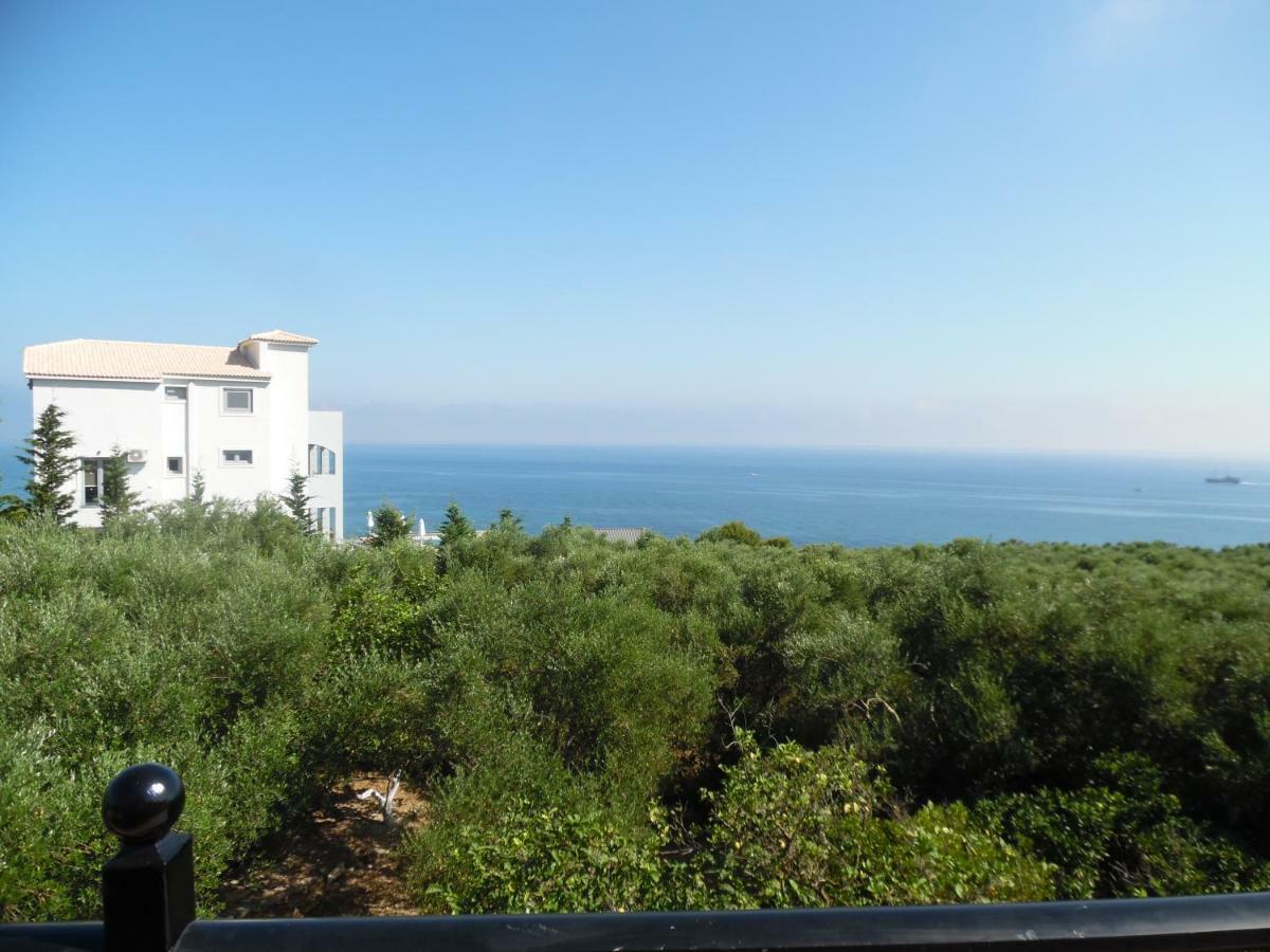Soso'S Sea View Apartment Plános Exterior foto
